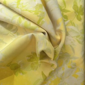 Bedrukte travel in gele tinten