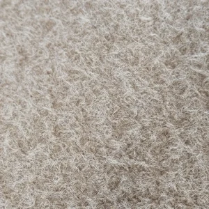 Fluffy mantel in beige
