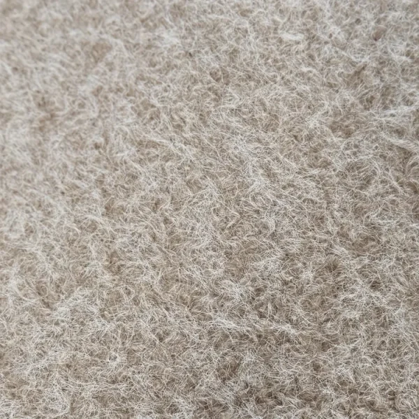 Fluffy mantel in beige